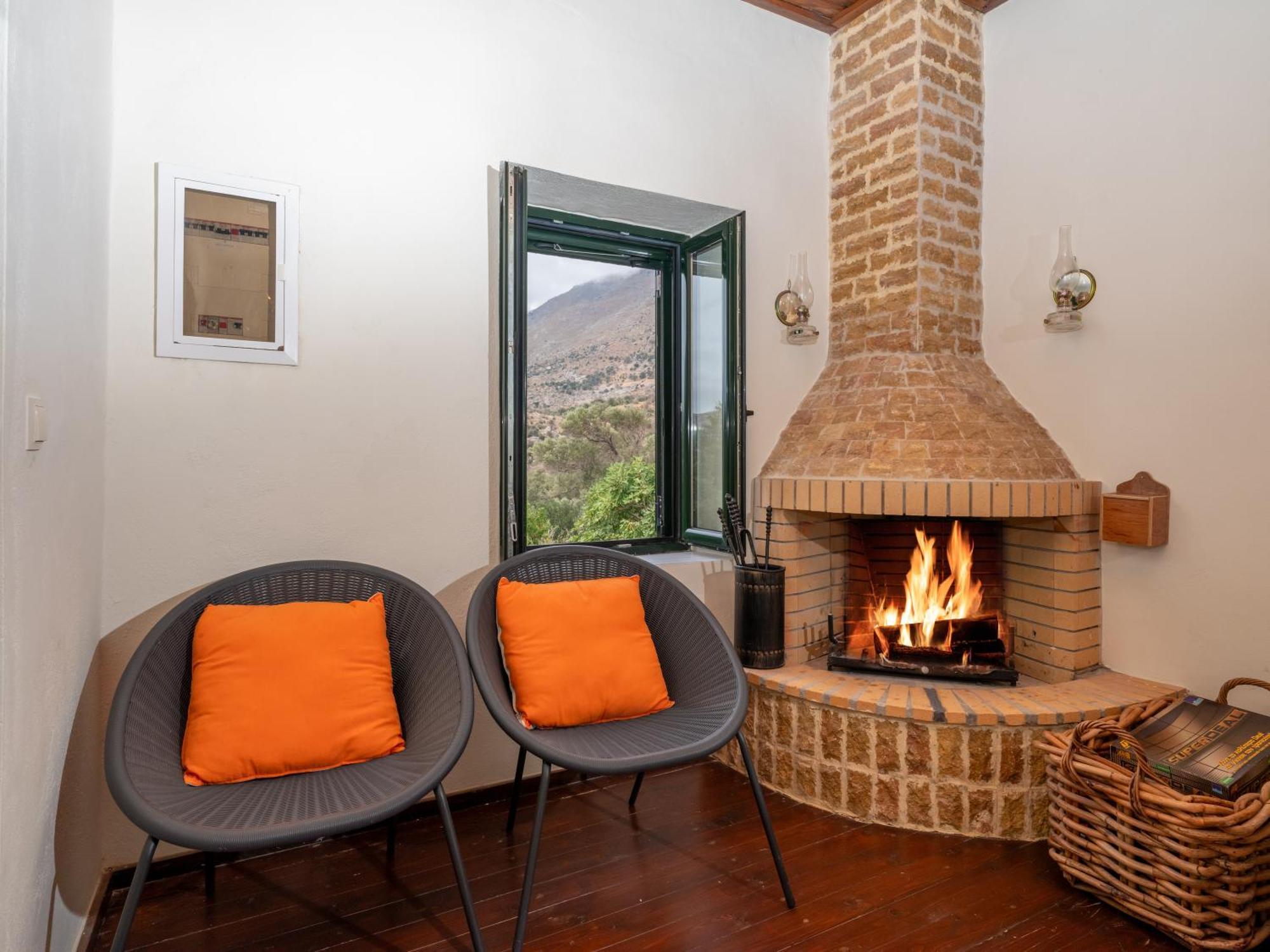 Ornus Traditional House Orne Exterior foto
